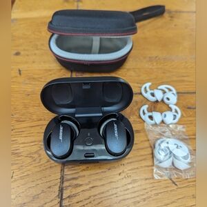 Bose QuietComfort Earbuds Wireless - Bluetooth Noise Cancelling - Black